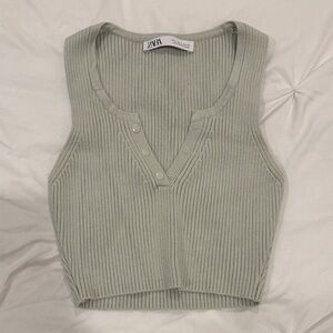 Zara Women's Light Green Ribbed Crop Top
